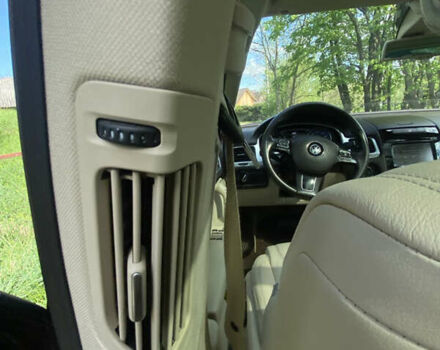 Коричневий Фольксваген Туарег, об'ємом двигуна 2.97 л та пробігом 348 тис. км за 20500 $, фото 32 на Automoto.ua