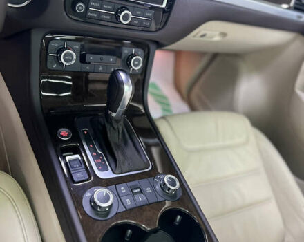 Коричневий Фольксваген Туарег, об'ємом двигуна 2.97 л та пробігом 207 тис. км за 23999 $, фото 12 на Automoto.ua