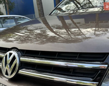 Коричневый Фольксваген Туарег, объемом двигателя 3 л и пробегом 230 тыс. км за 19200 $, фото 14 на Automoto.ua