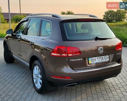 Коричневий Фольксваген Туарег, об'ємом двигуна 2.97 л та пробігом 130 тис. км за 22300 $, фото 15 на Automoto.ua