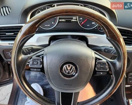Коричневий Фольксваген Туарег, об'ємом двигуна 2.97 л та пробігом 130 тис. км за 22300 $, фото 32 на Automoto.ua