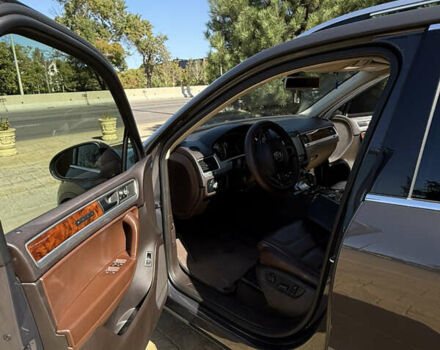 Коричневый Фольксваген Туарег, объемом двигателя 3.6 л и пробегом 206 тыс. км за 20000 $, фото 4 на Automoto.ua