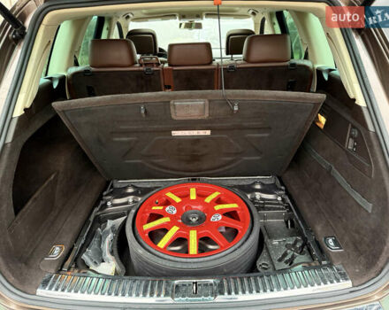 Коричневый Фольксваген Туарег, объемом двигателя 3 л и пробегом 225 тыс. км за 17999 $, фото 57 на Automoto.ua