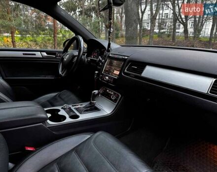 Коричневий Фольксваген Туарег, об'ємом двигуна 3 л та пробігом 296 тис. км за 19390 $, фото 33 на Automoto.ua