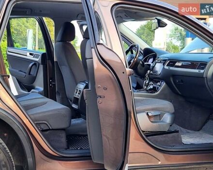 Коричневий Фольксваген Туарег, об'ємом двигуна 2.97 л та пробігом 130 тис. км за 22300 $, фото 51 на Automoto.ua