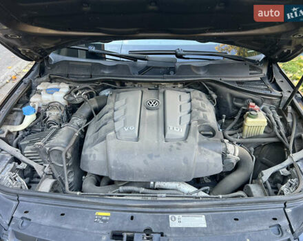 Коричневий Фольксваген Туарег, об'ємом двигуна 2.97 л та пробігом 207 тис. км за 23999 $, фото 28 на Automoto.ua