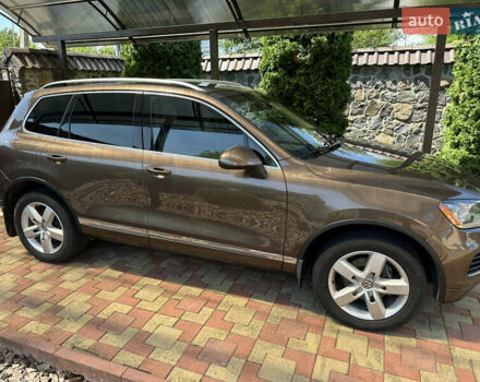 Коричневий Фольксваген Туарег, об'ємом двигуна 3 л та пробігом 280 тис. км за 16500 $, фото 7 на Automoto.ua