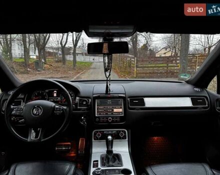 Коричневий Фольксваген Туарег, об'ємом двигуна 3 л та пробігом 296 тис. км за 19390 $, фото 27 на Automoto.ua
