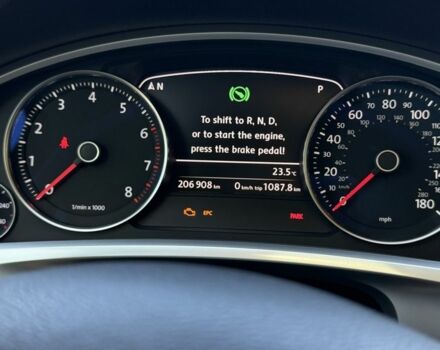 Коричневый Фольксваген Туарег, объемом двигателя 3.6 л и пробегом 206 тыс. км за 19500 $, фото 7 на Automoto.ua