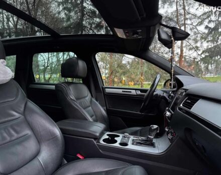 Коричневий Фольксваген Туарег, об'ємом двигуна 3 л та пробігом 296 тис. км за 19390 $, фото 33 на Automoto.ua