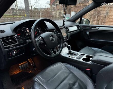 Коричневий Фольксваген Туарег, об'ємом двигуна 3 л та пробігом 296 тис. км за 19390 $, фото 12 на Automoto.ua