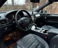 Коричневий Фольксваген Туарег, об'ємом двигуна 3 л та пробігом 296 тис. км за 19390 $, фото 12 на Automoto.ua