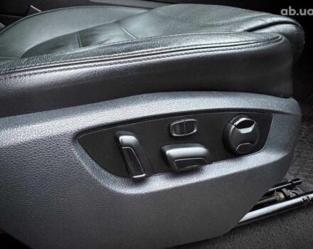 Коричневий Фольксваген Туарег, об'ємом двигуна 3 л та пробігом 296 тис. км за 19390 $, фото 34 на Automoto.ua