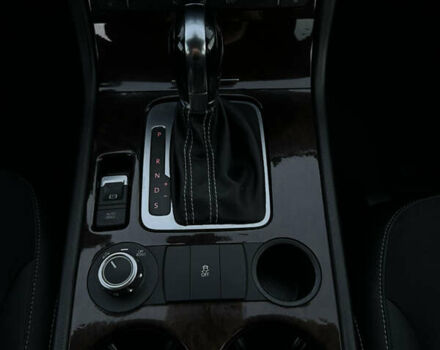 Коричневый Фольксваген Туарег, объемом двигателя 3 л и пробегом 192 тыс. км за 23500 $, фото 25 на Automoto.ua