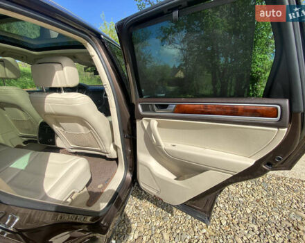 Коричневий Фольксваген Туарег, об'ємом двигуна 2.97 л та пробігом 348 тис. км за 20500 $, фото 22 на Automoto.ua