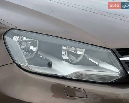 Коричневий Фольксваген Туарег, об'ємом двигуна 0 л та пробігом 199 тис. км за 15999 $, фото 6 на Automoto.ua