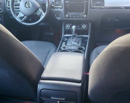 Коричневий Фольксваген Туарег, об'ємом двигуна 3 л та пробігом 319 тис. км за 14900 $, фото 14 на Automoto.ua