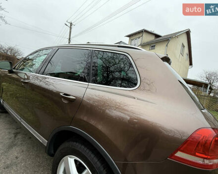 Коричневый Фольксваген Туарег, объемом двигателя 3 л и пробегом 225 тыс. км за 17999 $, фото 10 на Automoto.ua
