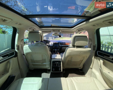 Коричневий Фольксваген Туарег, об'ємом двигуна 2.97 л та пробігом 348 тис. км за 20500 $, фото 12 на Automoto.ua