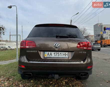 Коричневий Фольксваген Туарег, об'ємом двигуна 3 л та пробігом 550 тис. км за 14100 $, фото 4 на Automoto.ua