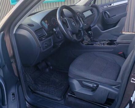 Коричневий Фольксваген Туарег, об'ємом двигуна 3 л та пробігом 319 тис. км за 14900 $, фото 10 на Automoto.ua