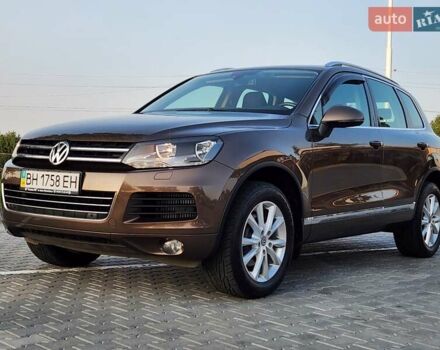 Коричневий Фольксваген Туарег, об'ємом двигуна 2.97 л та пробігом 130 тис. км за 22300 $, фото 9 на Automoto.ua