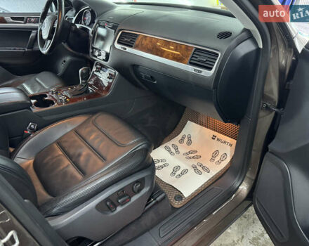 Коричневый Фольксваген Туарег, объемом двигателя 2.97 л и пробегом 300 тыс. км за 21300 $, фото 37 на Automoto.ua