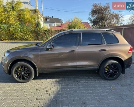 Коричневый Фольксваген Туарег, объемом двигателя 2.97 л и пробегом 240 тыс. км за 18000 $, фото 1 на Automoto.ua