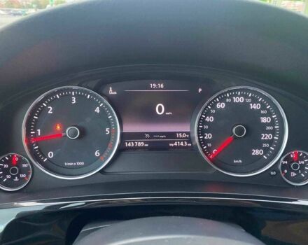 Коричневый Фольксваген Туарег, объемом двигателя 3 л и пробегом 150 тыс. км за 24950 $, фото 8 на Automoto.ua