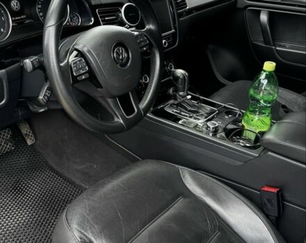 Коричневый Фольксваген Туарег, объемом двигателя 3 л и пробегом 330 тыс. км за 17500 $, фото 4 на Automoto.ua