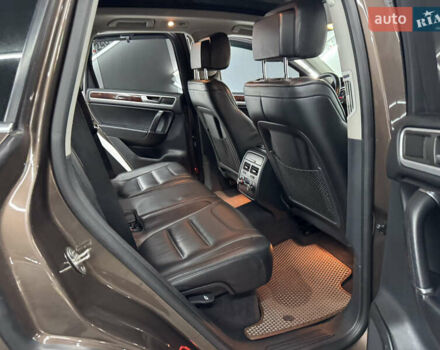 Коричневый Фольксваген Туарег, объемом двигателя 2.97 л и пробегом 300 тыс. км за 21300 $, фото 47 на Automoto.ua