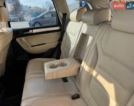 Коричневый Фольксваген Туарег, объемом двигателя 2.97 л и пробегом 273 тыс. км за 20000 $, фото 37 на Automoto.ua