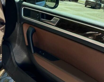 Коричневий Фольксваген Туарег, об'ємом двигуна 2.97 л та пробігом 190 тис. км за 24200 $, фото 22 на Automoto.ua