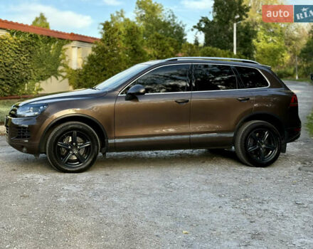 Коричневий Фольксваген Туарег, об'ємом двигуна 2.97 л та пробігом 270 тис. км за 17000 $, фото 11 на Automoto.ua