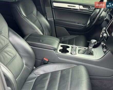 Коричневый Фольксваген Туарег, объемом двигателя 2.97 л и пробегом 280 тыс. км за 19900 $, фото 8 на Automoto.ua