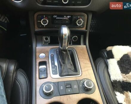 Коричневий Фольксваген Туарег, об'ємом двигуна 2.97 л та пробігом 417 тис. км за 21500 $, фото 6 на Automoto.ua