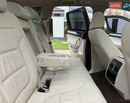 Коричневый Фольксваген Туарег, объемом двигателя 2.97 л и пробегом 239 тыс. км за 17500 $, фото 8 на Automoto.ua