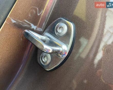 Коричневый Фольксваген Туарег, объемом двигателя 3.6 л и пробегом 262 тыс. км за 18800 $, фото 94 на Automoto.ua