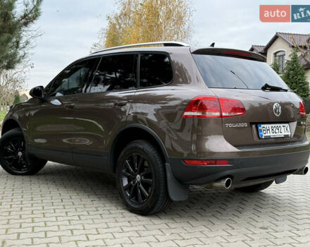 Коричневый Фольксваген Туарег, объемом двигателя 2.97 л и пробегом 239 тыс. км за 17500 $, фото 15 на Automoto.ua