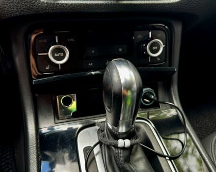 Коричневый Фольксваген Туарег, объемом двигателя 3 л и пробегом 330 тыс. км за 17500 $, фото 3 на Automoto.ua