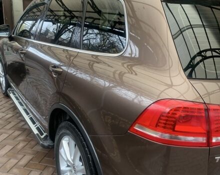 Коричневый Фольксваген Туарег, объемом двигателя 3 л и пробегом 106 тыс. км за 23000 $, фото 6 на Automoto.ua