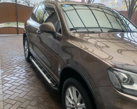 Коричневый Фольксваген Туарег, объемом двигателя 3 л и пробегом 106 тыс. км за 23000 $, фото 1 на Automoto.ua