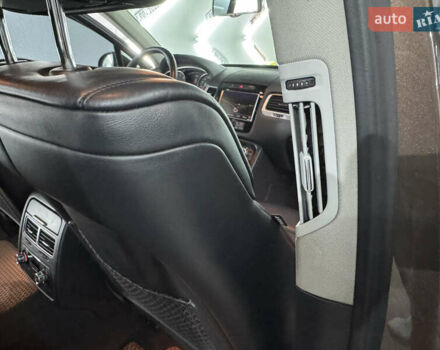 Коричневый Фольксваген Туарег, объемом двигателя 2.97 л и пробегом 300 тыс. км за 21300 $, фото 50 на Automoto.ua