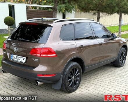 Коричневый Фольксваген Туарег, объемом двигателя 3 л и пробегом 200 тыс. км за 17500 $, фото 5 на Automoto.ua