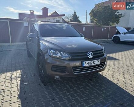 Коричневый Фольксваген Туарег, объемом двигателя 2.97 л и пробегом 240 тыс. км за 18000 $, фото 5 на Automoto.ua