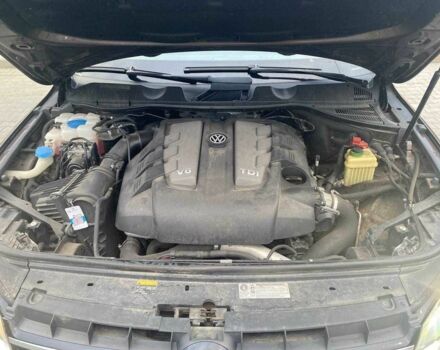 Коричневый Фольксваген Туарег, объемом двигателя 3 л и пробегом 150 тыс. км за 24950 $, фото 13 на Automoto.ua