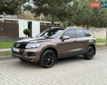 Коричневый Фольксваген Туарег, объемом двигателя 2.97 л и пробегом 239 тыс. км за 17500 $, фото 60 на Automoto.ua