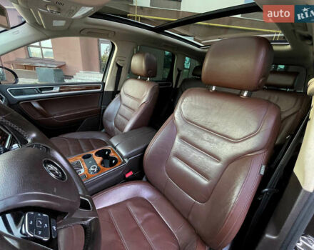 Коричневый Фольксваген Туарег, объемом двигателя 3.6 л и пробегом 262 тыс. км за 18800 $, фото 2 на Automoto.ua