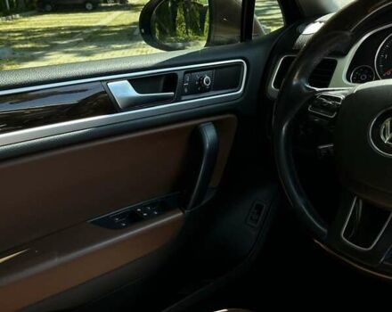 Коричневий Фольксваген Туарег, об'ємом двигуна 2.97 л та пробігом 190 тис. км за 24200 $, фото 17 на Automoto.ua