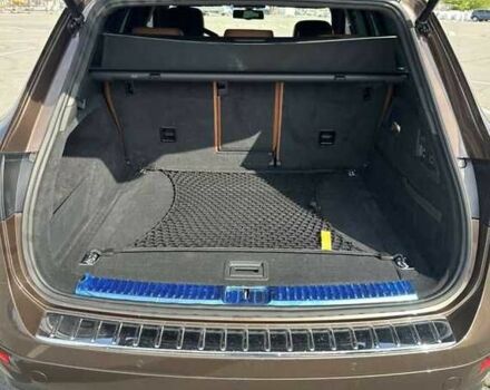 Коричневый Фольксваген Туарег, объемом двигателя 3 л и пробегом 80 тыс. км за 17500 $, фото 3 на Automoto.ua